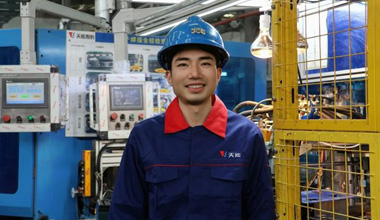 侯斌：从职场新人到新型工匠